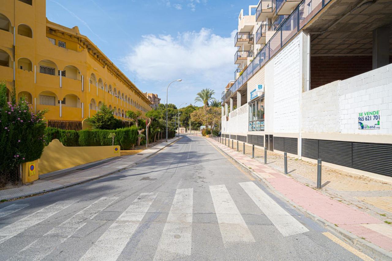 Apartment Sandra By The Sea El Campello Kültér fotó